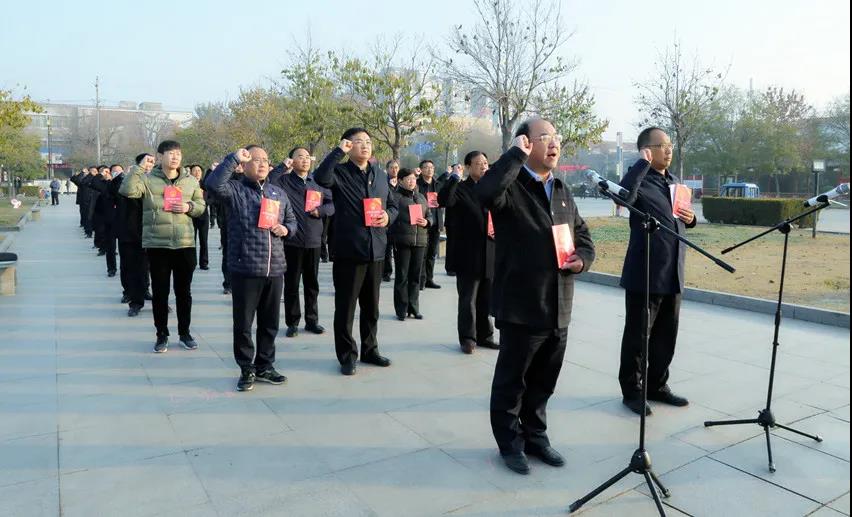 1607408614635207.jpg 李泽宙1.jpg