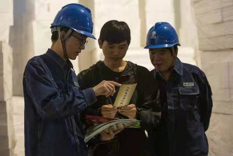 1633918057532496.png 图片1.png