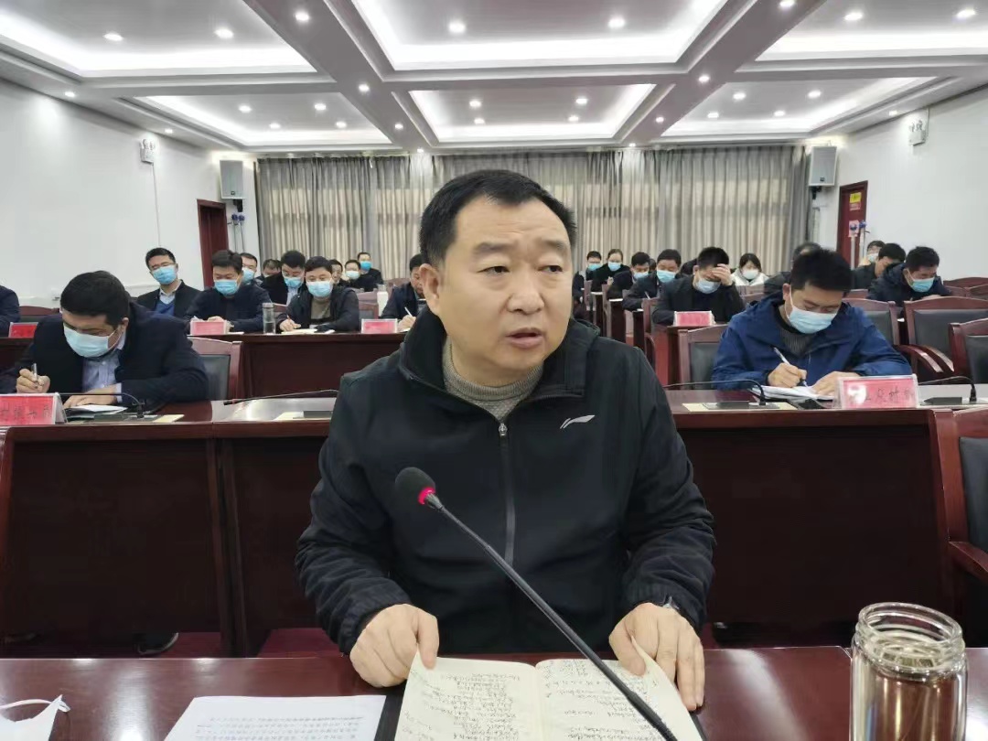 回头看李.jpg 回头看李.jpg