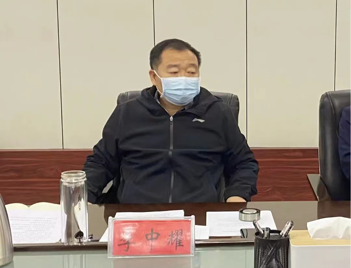 963495983.jpg 963495983.jpg