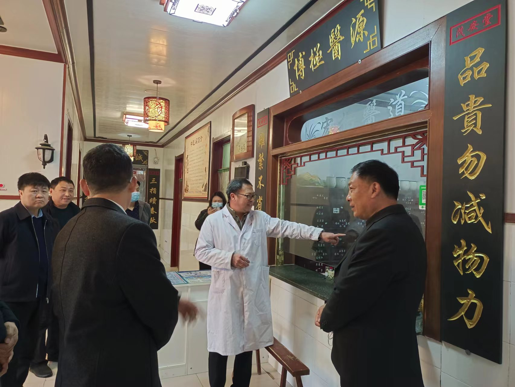 727344948.jpg 727344948.jpg