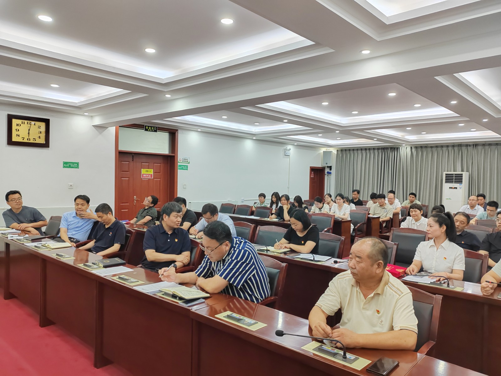 崔兴辉.jpg 崔兴辉.jpg