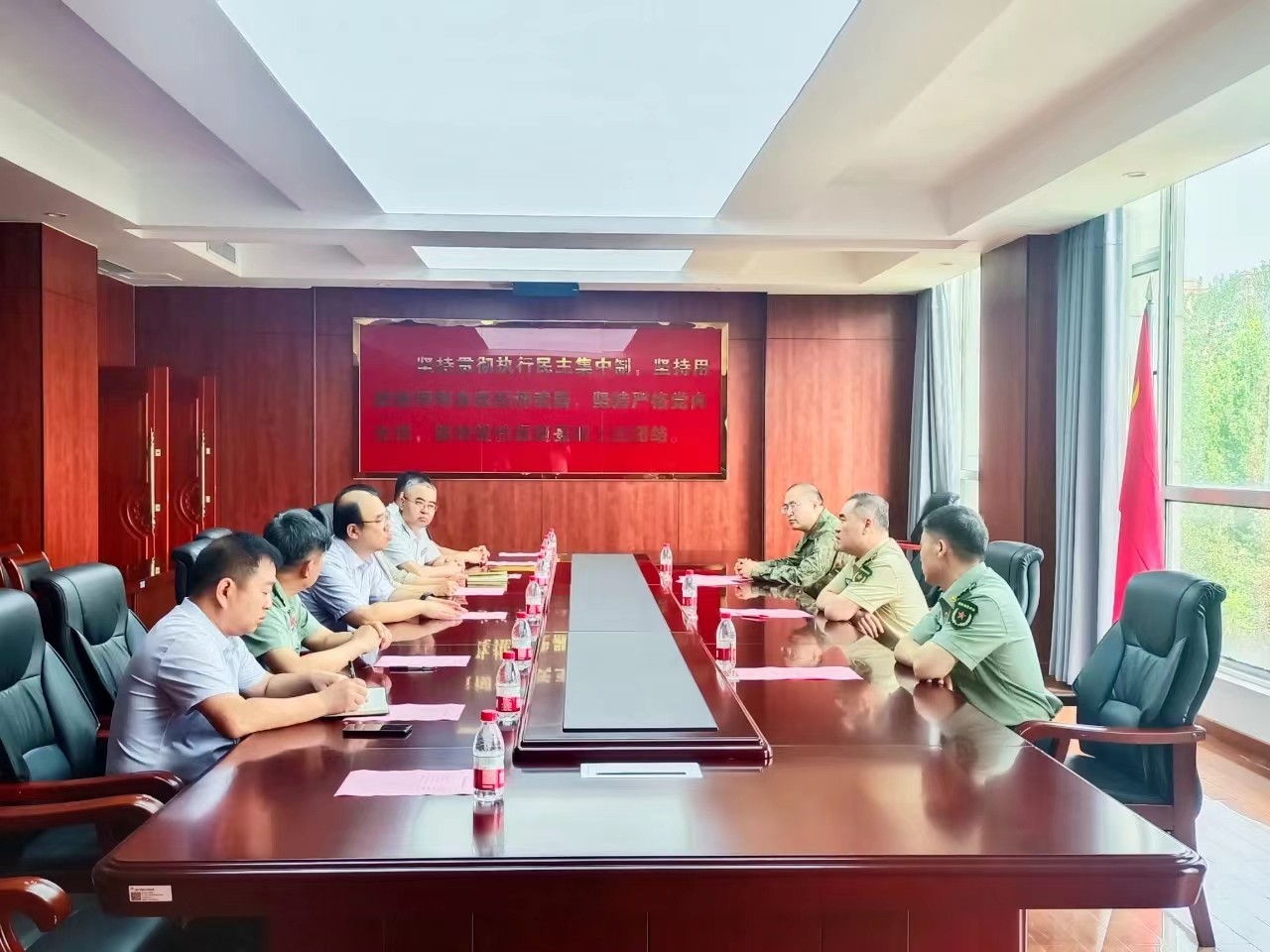 鱼水情.jpg 鱼水情.jpg