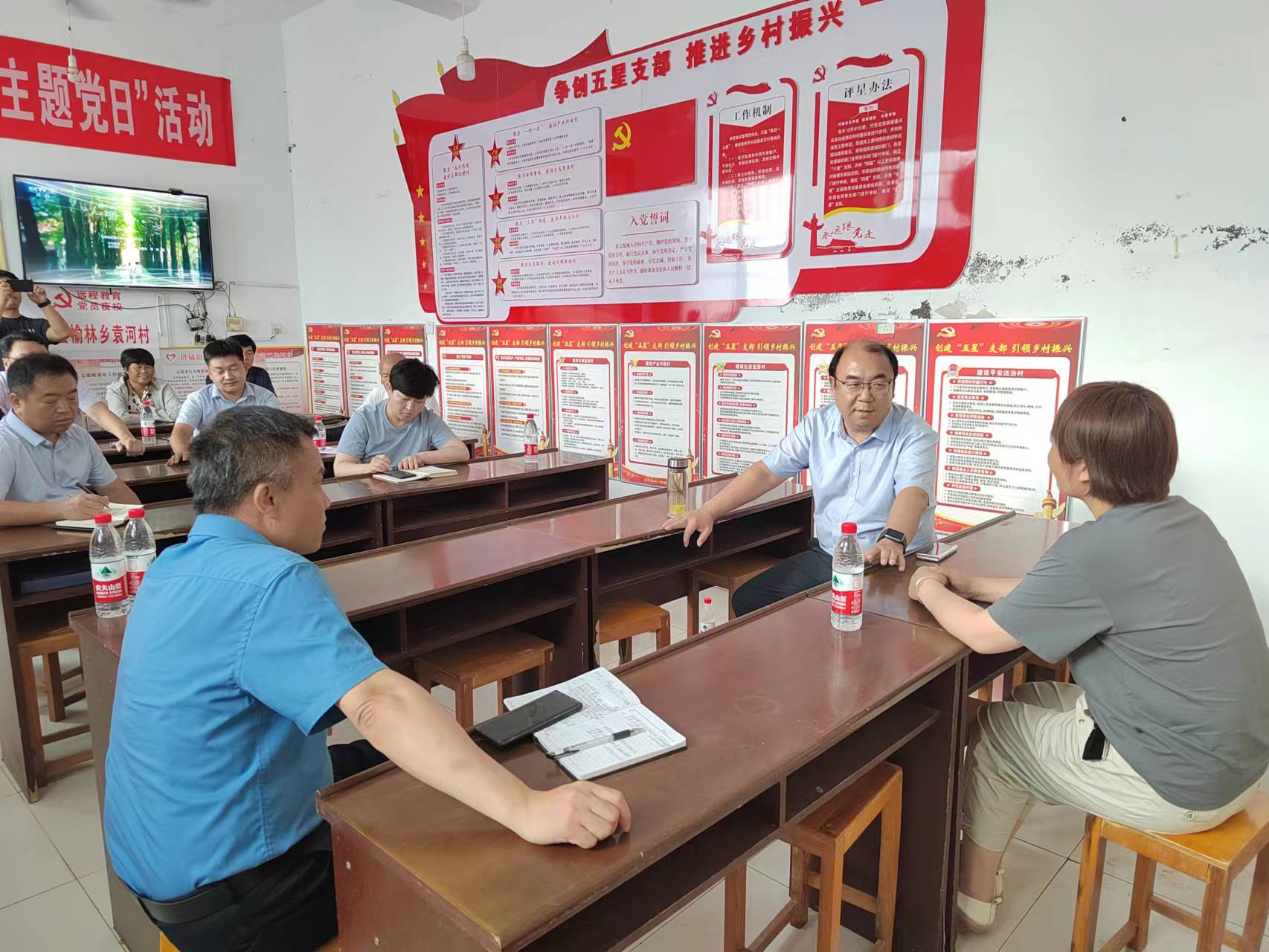 李泽宙1.jpg 李泽宙1.jpg