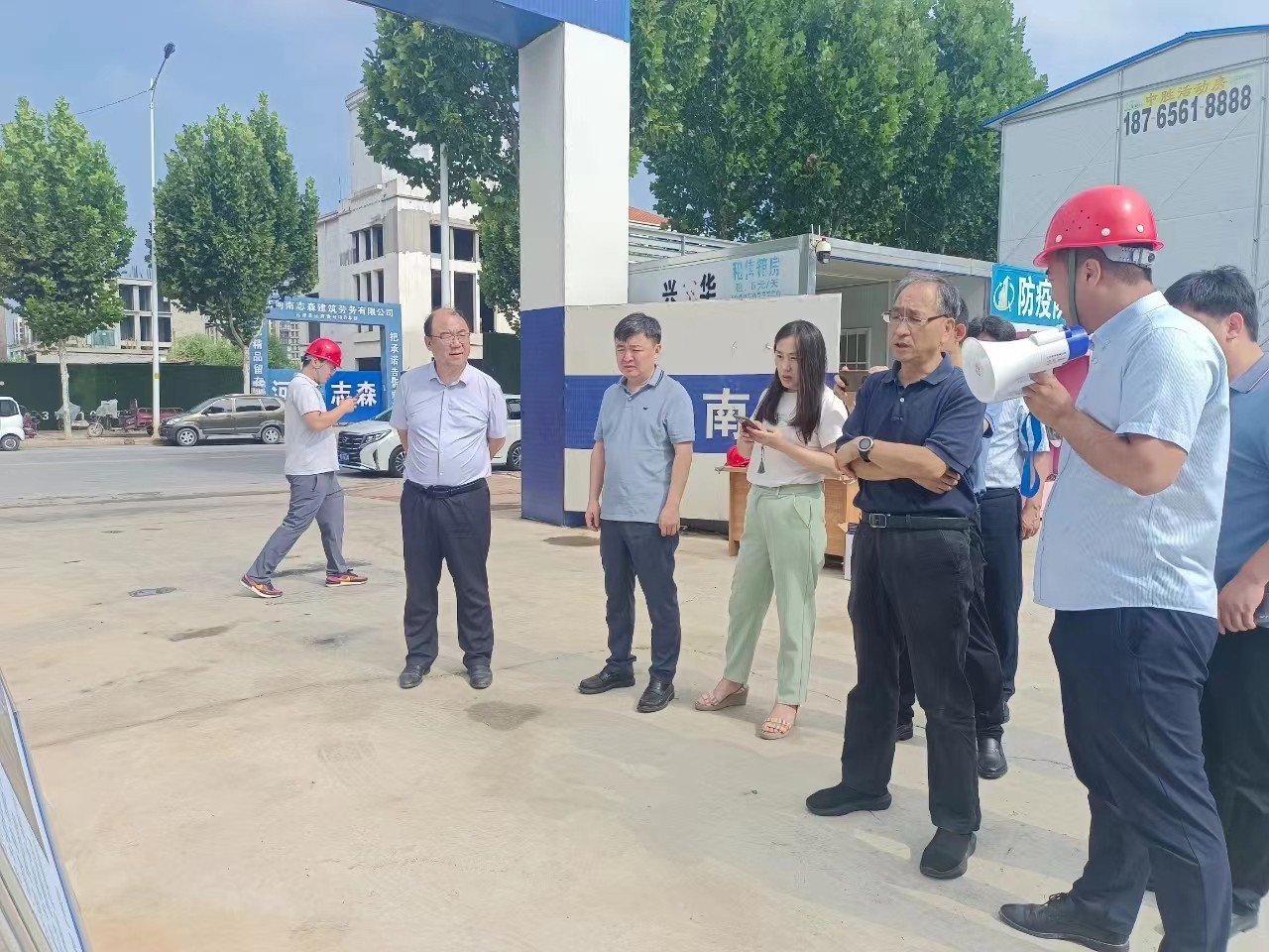 发改委1.jpg 发改委1.jpg