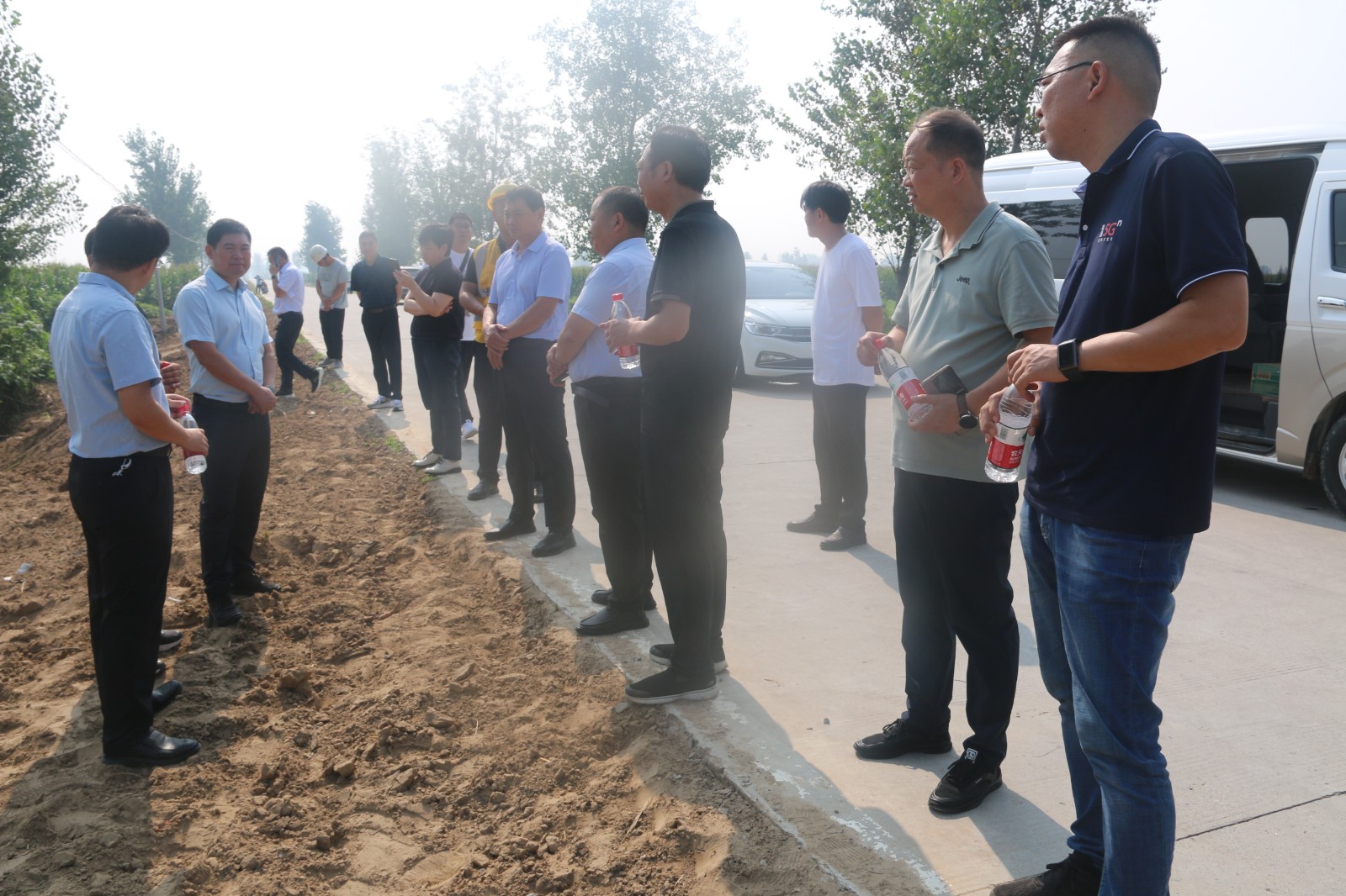 调研.jpg 调研.jpg