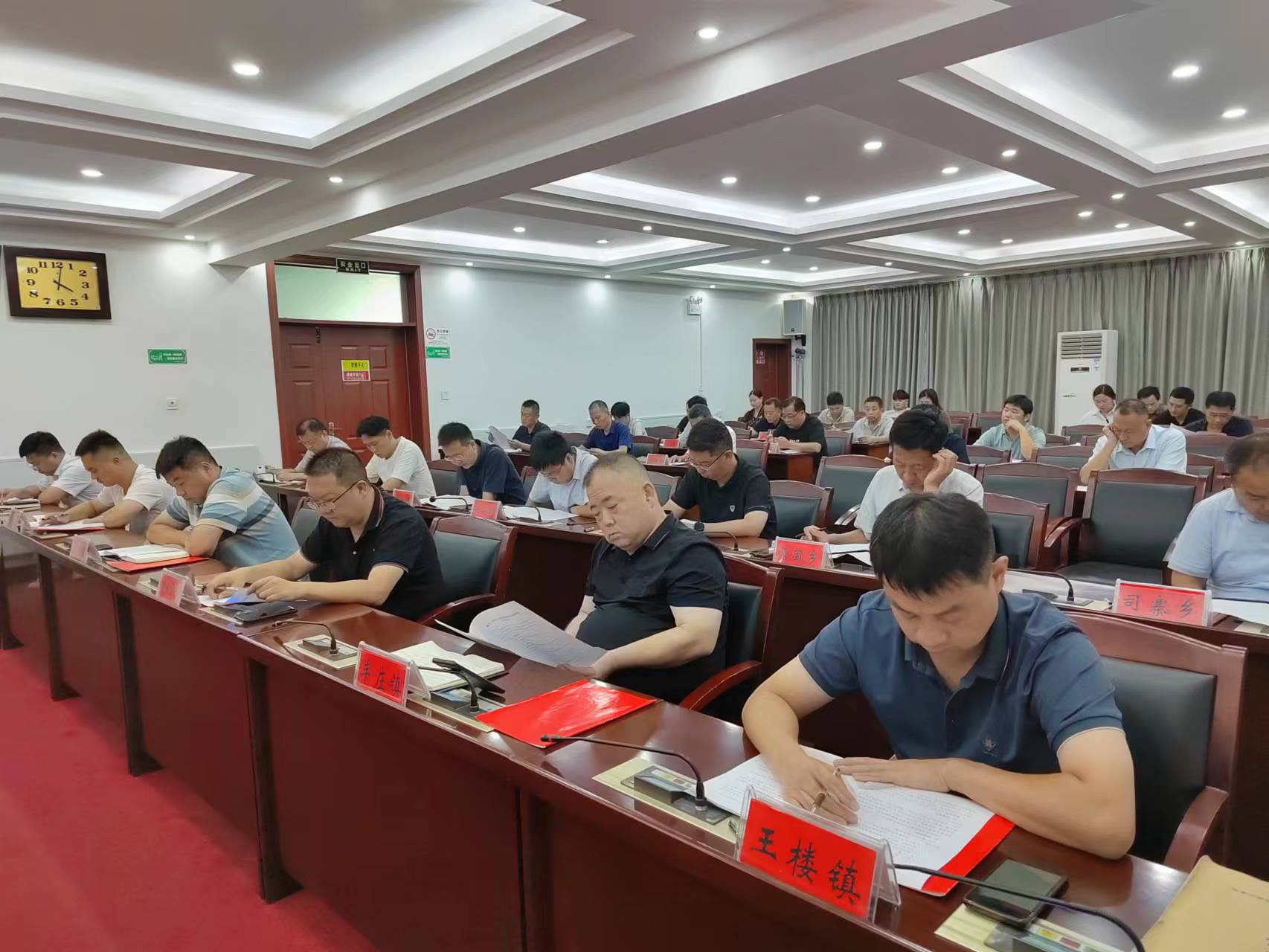 深圳1.jpg 深圳1.jpg