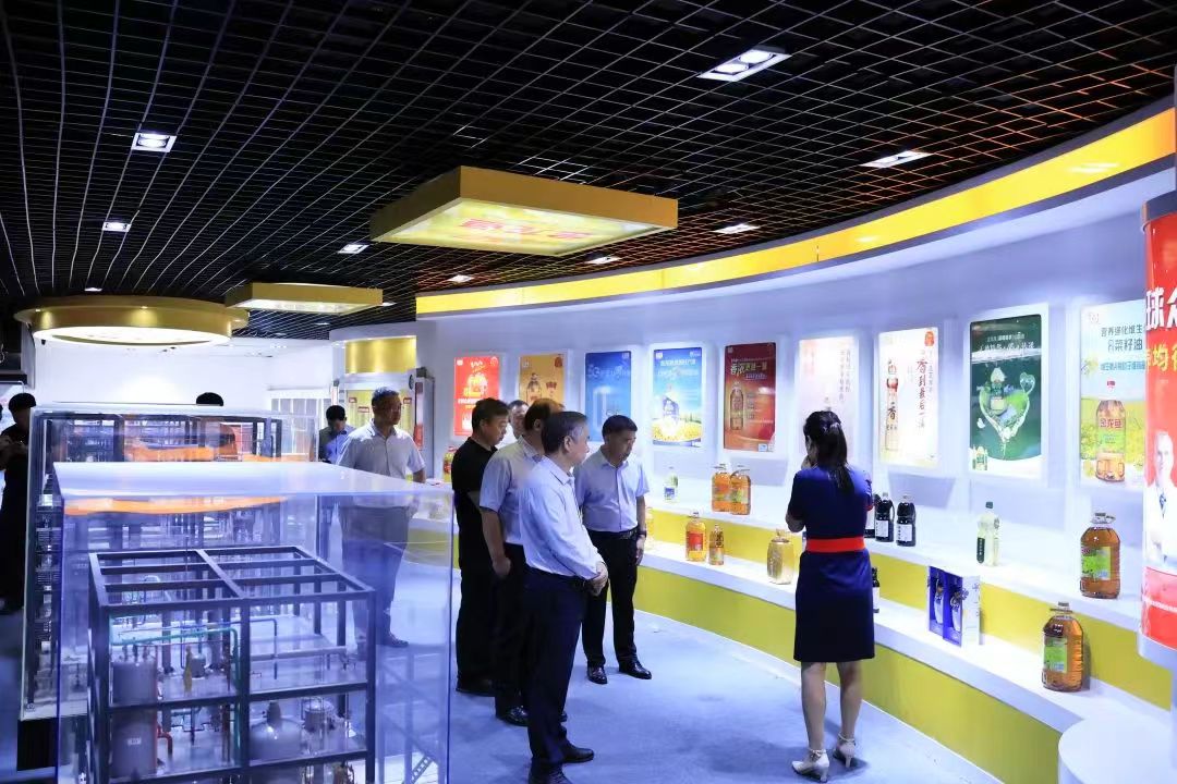 招商3.jpg 招商3.jpg