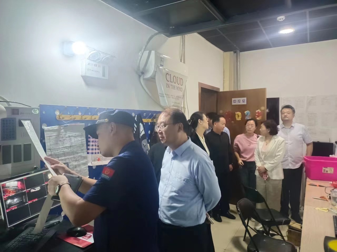 双节.jpg 双节.jpg