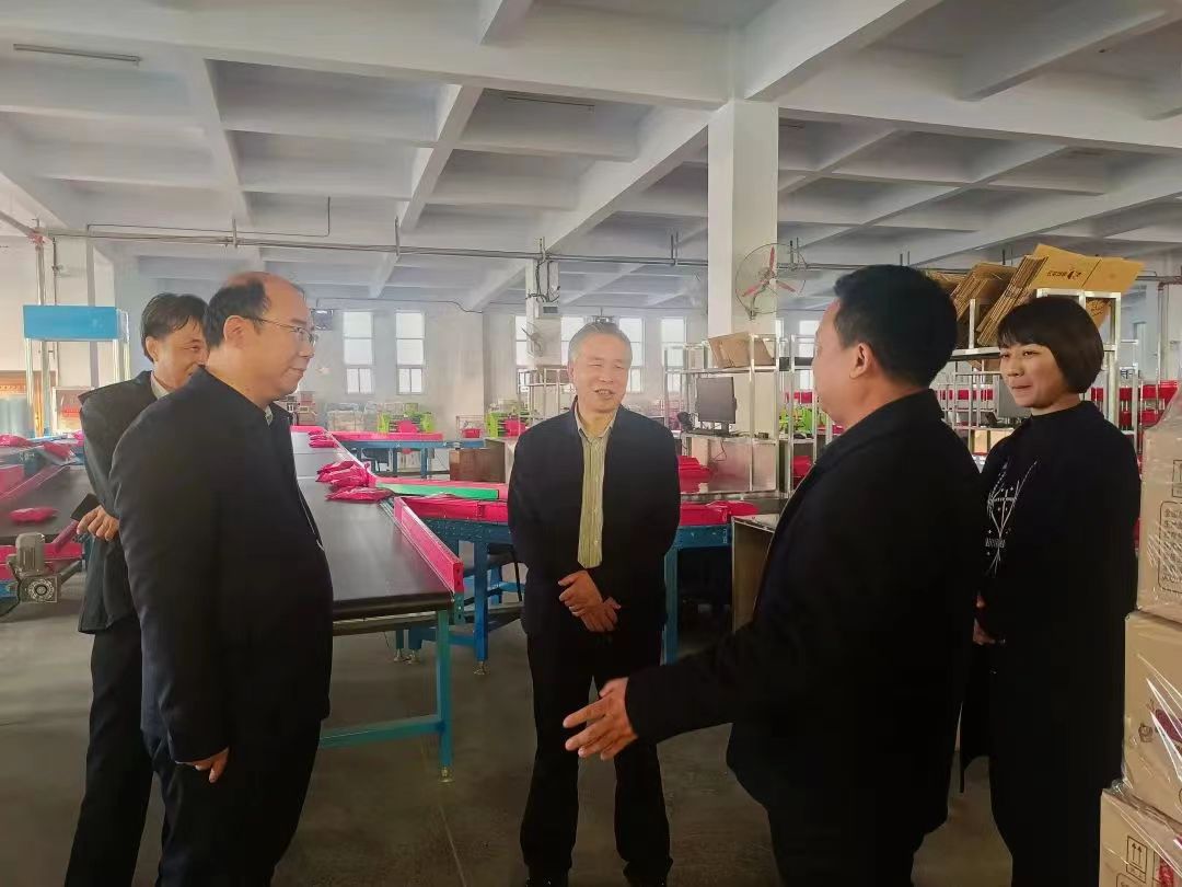 1981694319.jpg 1981694319.jpg