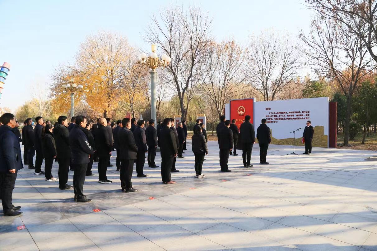 宣誓.jpg 宣誓.jpg