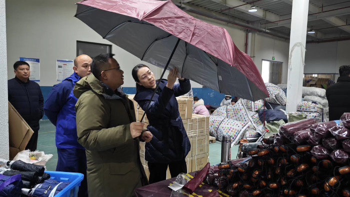 户外.jpg 户外.jpg