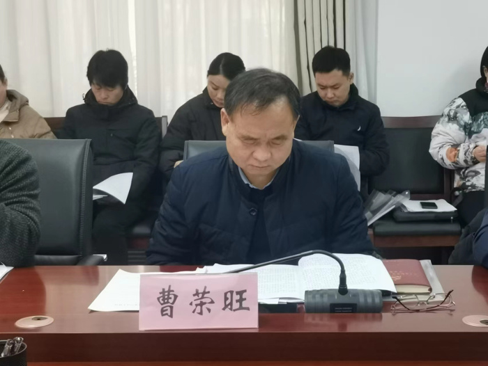 989573892.jpg 989573892.jpg