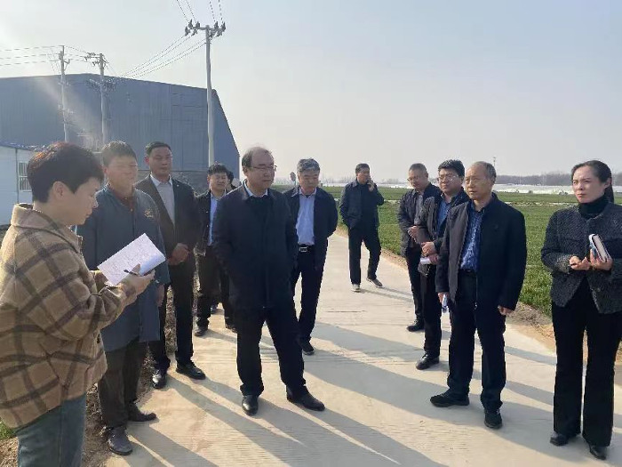 李泽宙2.jpg 李泽宙2.jpg