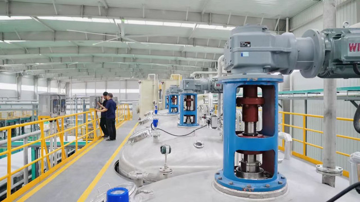 674930444.jpg 674930444.jpg