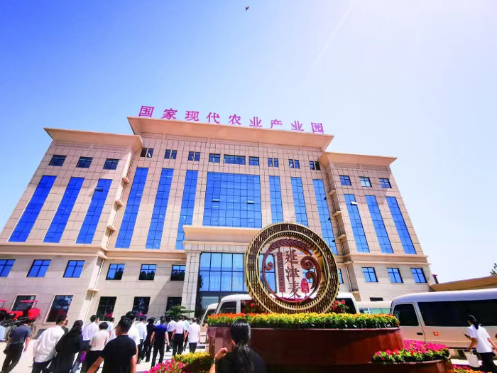 545653400.jpg 545653400.jpg