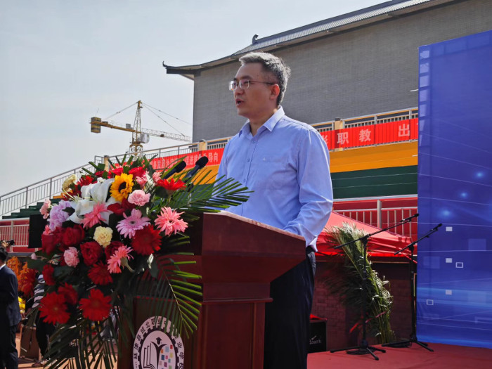 李瑞阳.jpg 李瑞阳.jpg