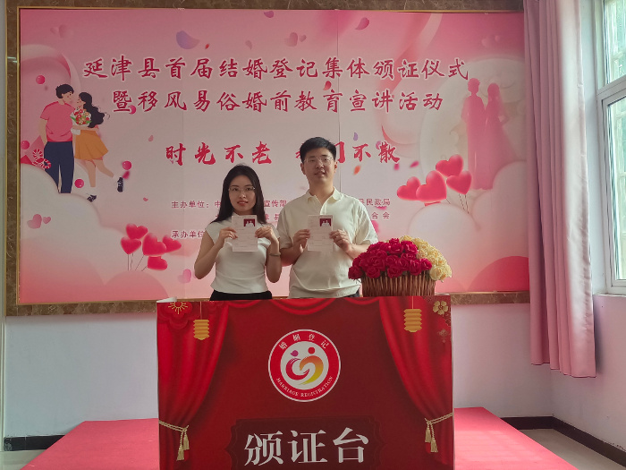 893910115.jpg 893910115.jpg