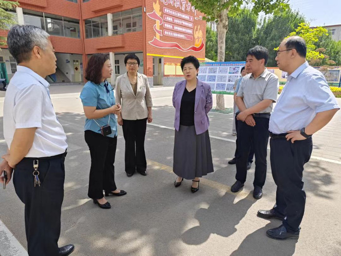 李瑞霞.jpg 李瑞霞.jpg