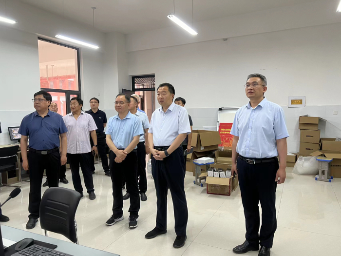 423673438.jpg 423673438.jpg