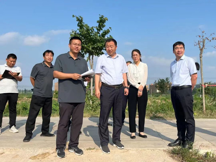 588828049.jpg 588828049.jpg