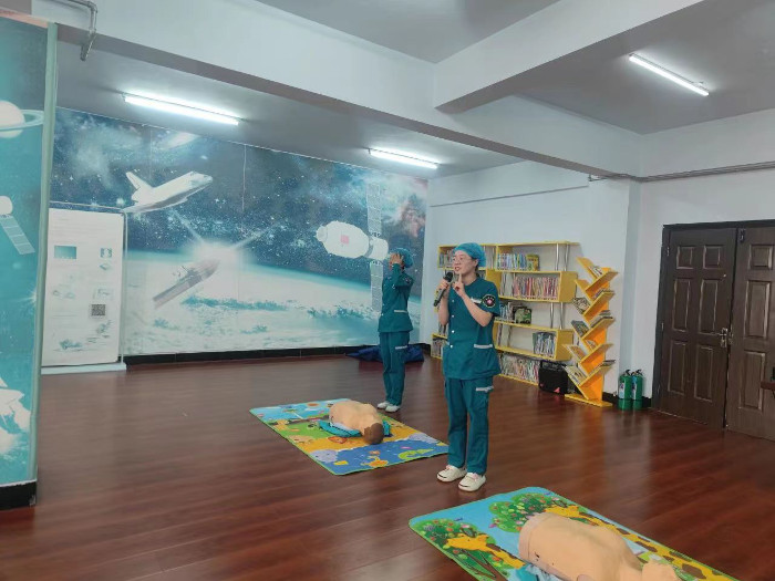 2083000297.jpg 2083000297.jpg