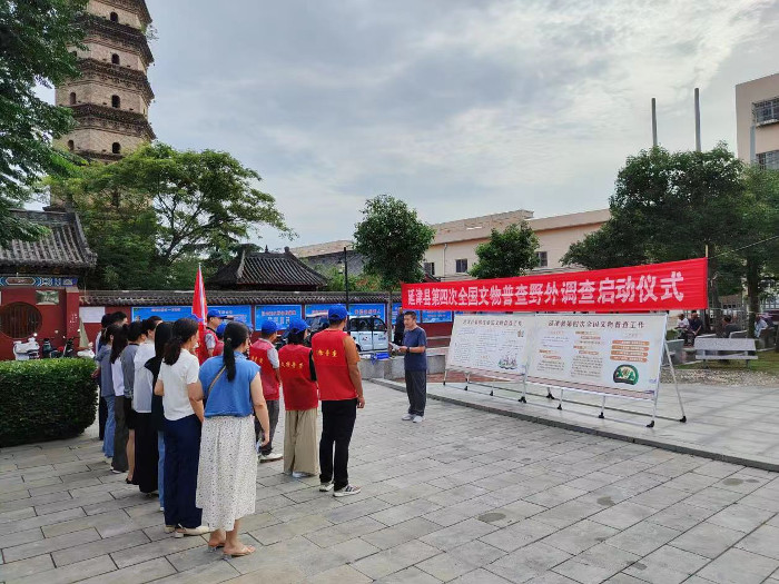 1306510271.jpg 1306510271.jpg