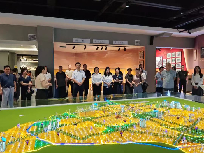 中原.jpg 中原.jpg