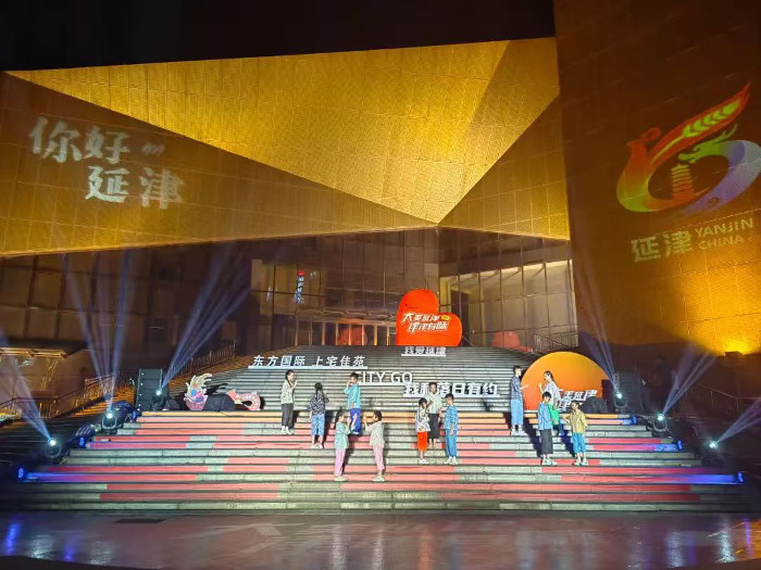 2063056054.jpg 2063056054.jpg