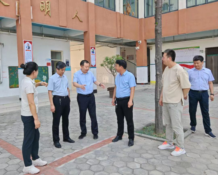 1076163682.jpg 1076163682.jpg