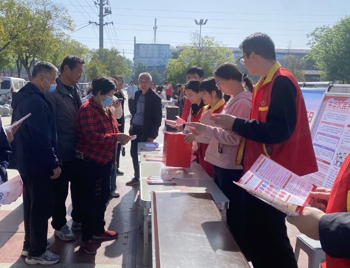 765899986.jpg 765899986.jpg