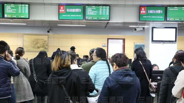 987104016.jpg 987104016.jpg